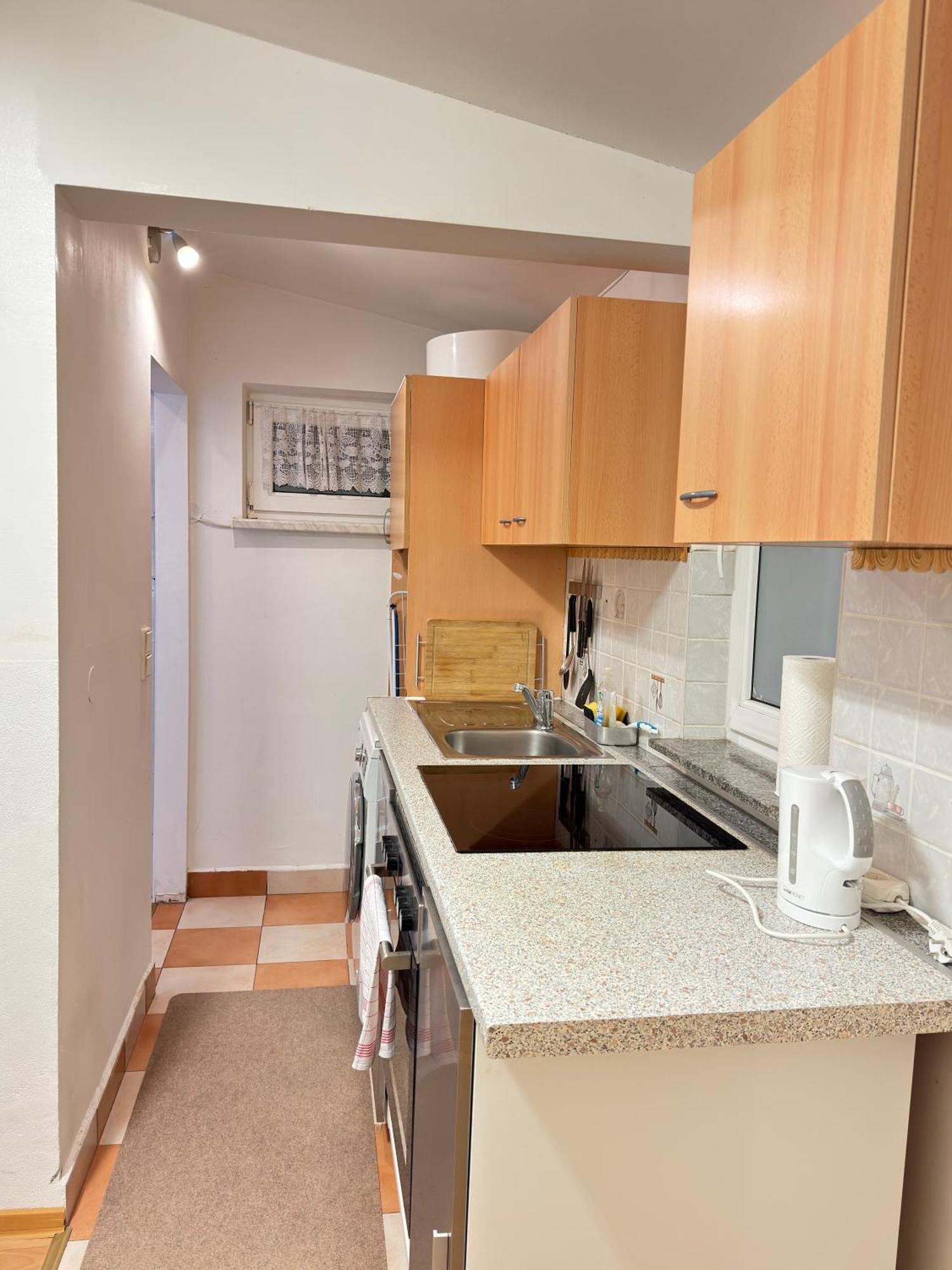 Small-Comfy Guest House In Donaustadt Garden - Not Shared! เวียนนา ภายนอก รูปภาพ
