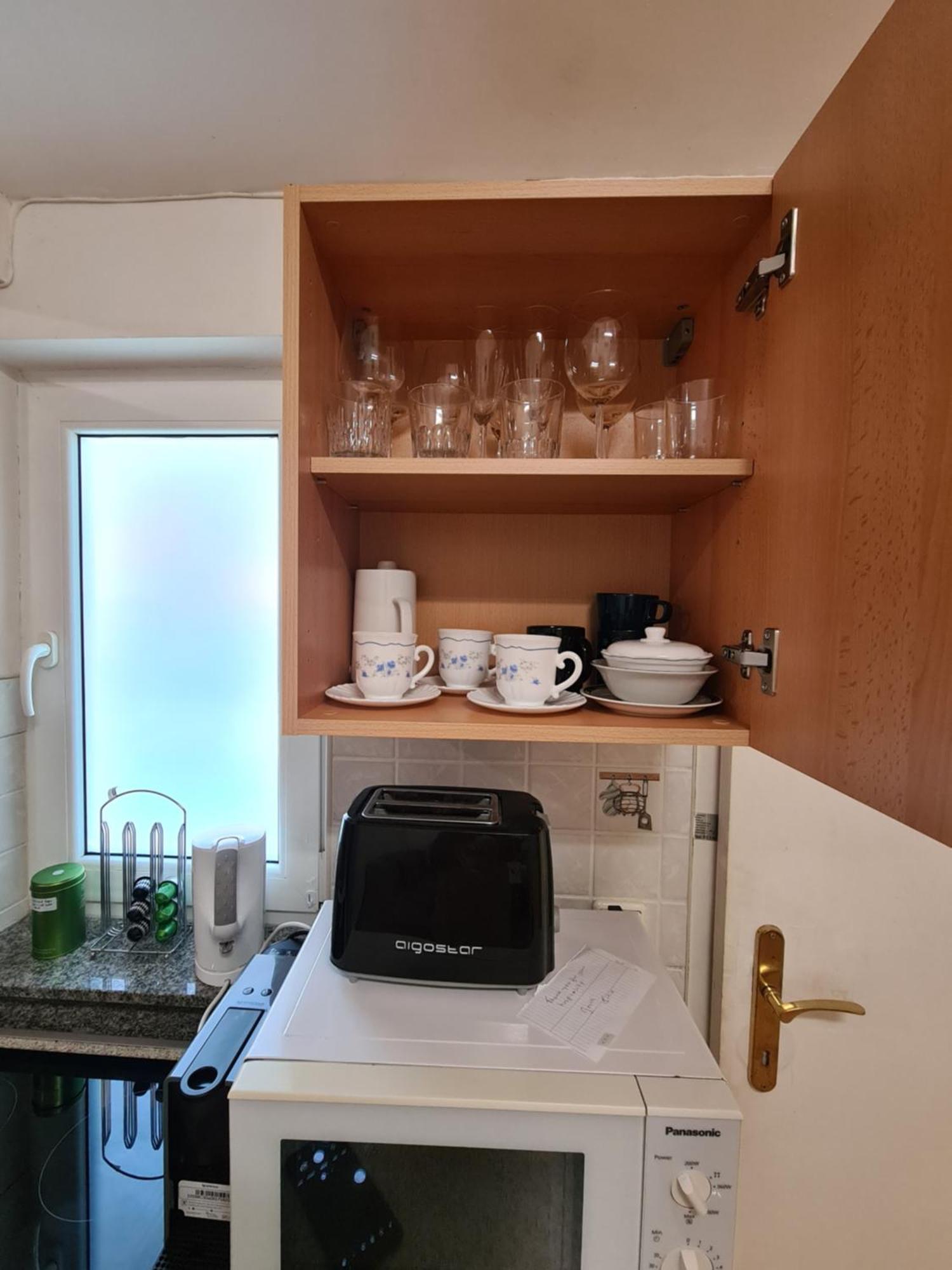 Small-Comfy Guest House In Donaustadt Garden - Not Shared! เวียนนา ภายนอก รูปภาพ